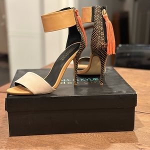 Kendall & Kylie Madden Girl tassel heels size 8